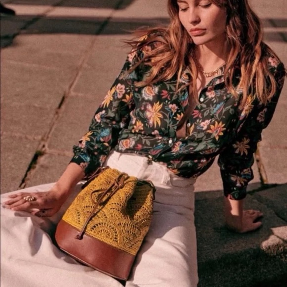 Sezane Pierro shirt in Botanique Noir